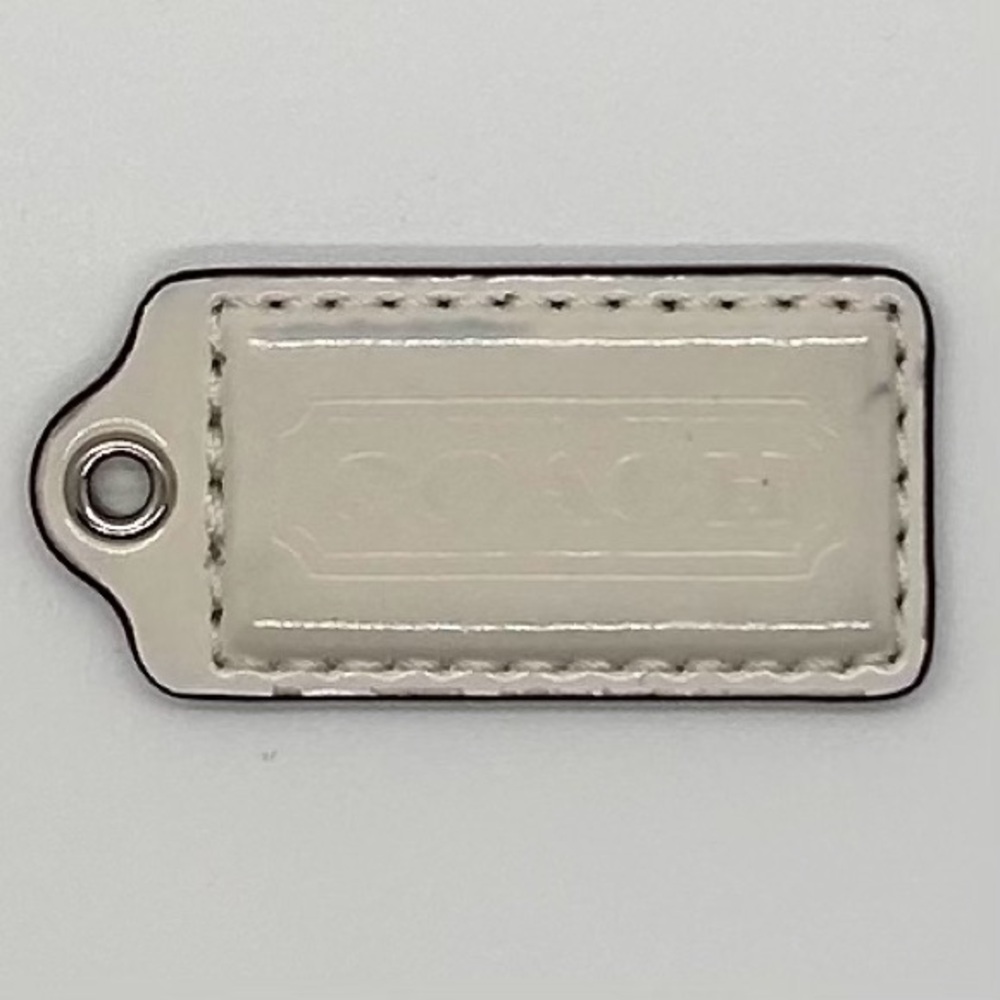 Coach Off White Patent Leather Purse Hangtag - Picture 5 of 8